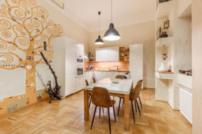 Bourgeois Bohème Apt. 88 m² City Center